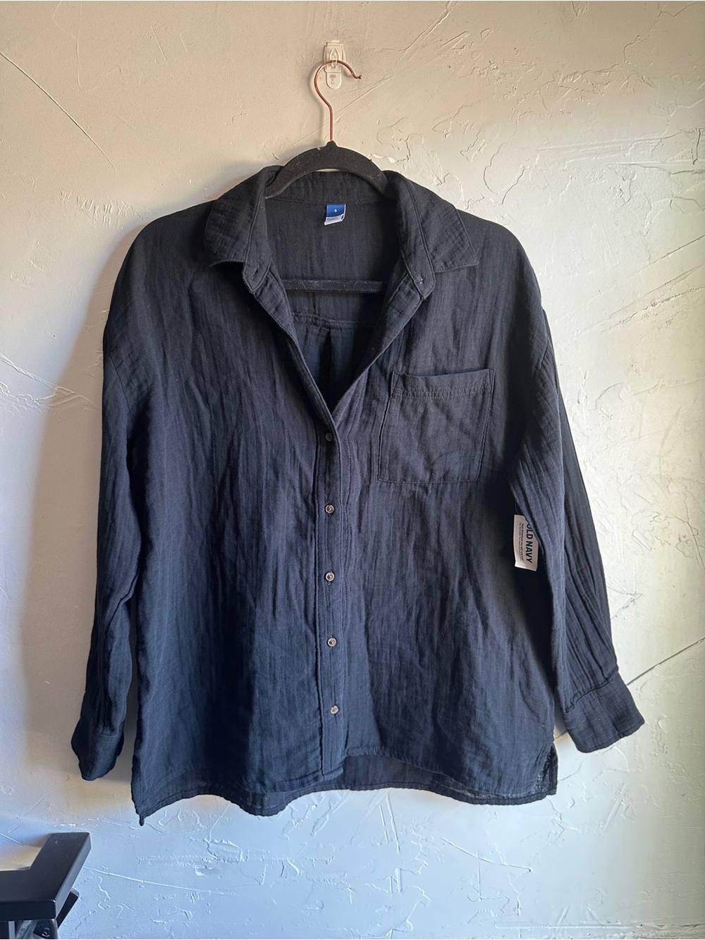 Old Navy NWT Black Cotton Gauze Button Down Shirt Relaxed Minimalist Small